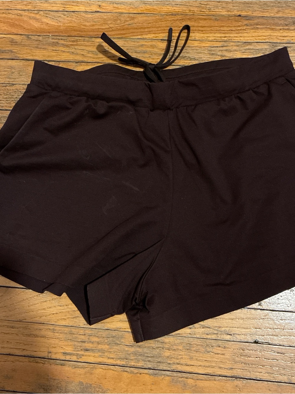 2 Uniqlo Women's Black and marroon Athletic Shorts